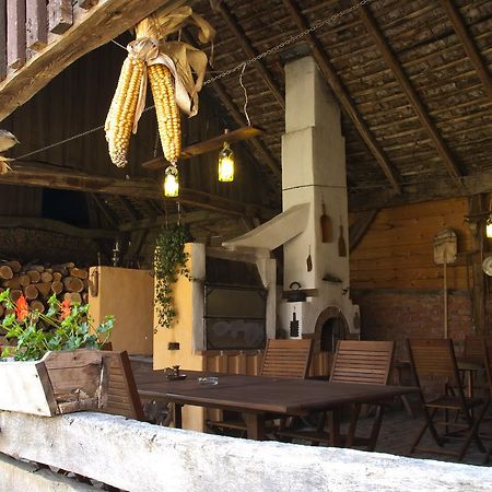 Casa Cu Zorele, Crit 189 Luaran gambar