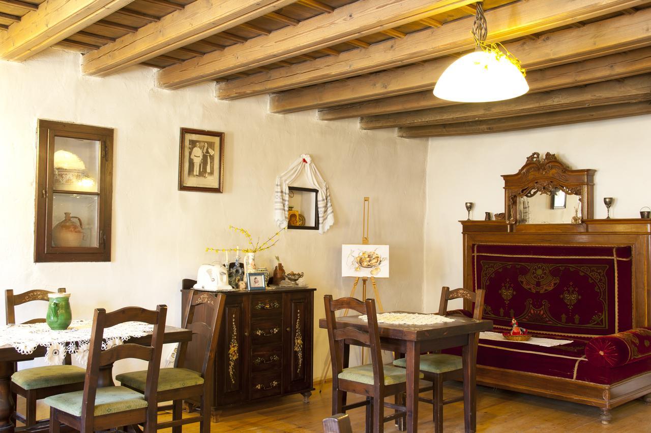 Casa Cu Zorele, Crit 189 Luaran gambar